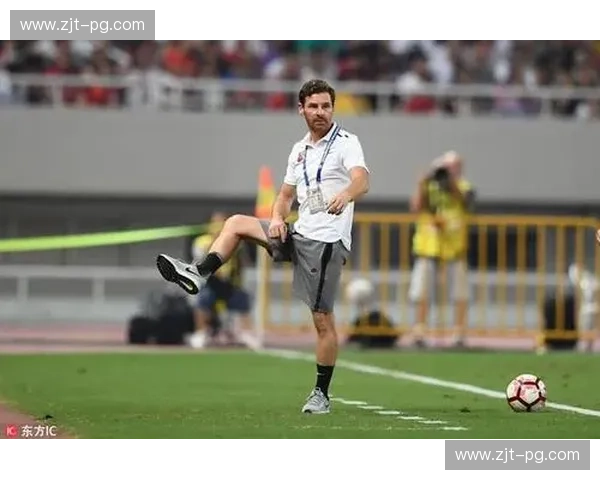 激情碰撞,巅峰对决:当西蒙尼的铁军遇上博阿斯的红魔!